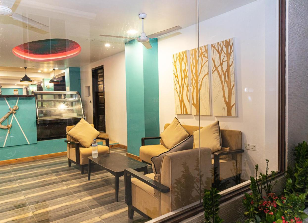 马富施 阿奎兹旅馆酒店 外观 照片